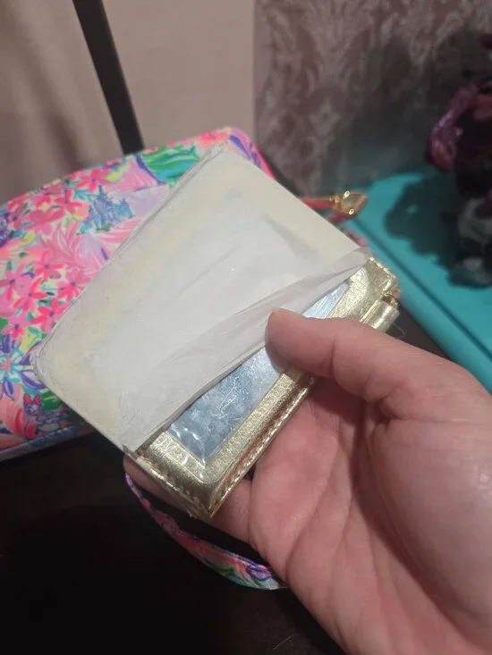 Disney Lilly Pulitzer small crossbody - Picture 15 of 16